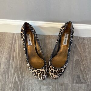 Steve Madden Animal Print Flats
